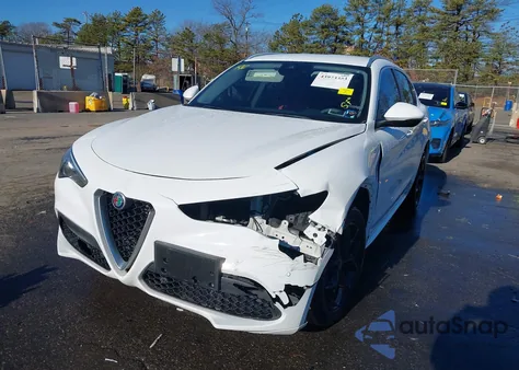 2020 Alfa Romeo Stelvio Ti Awd z USA, uszkodzony, nr VIN ZASPAKBNXL7C91996